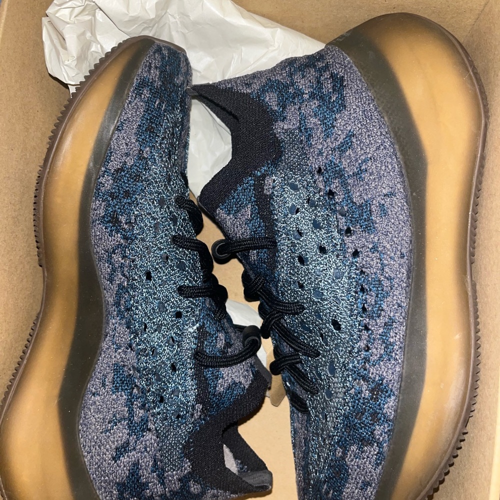 Yeezy 380 size 5.5